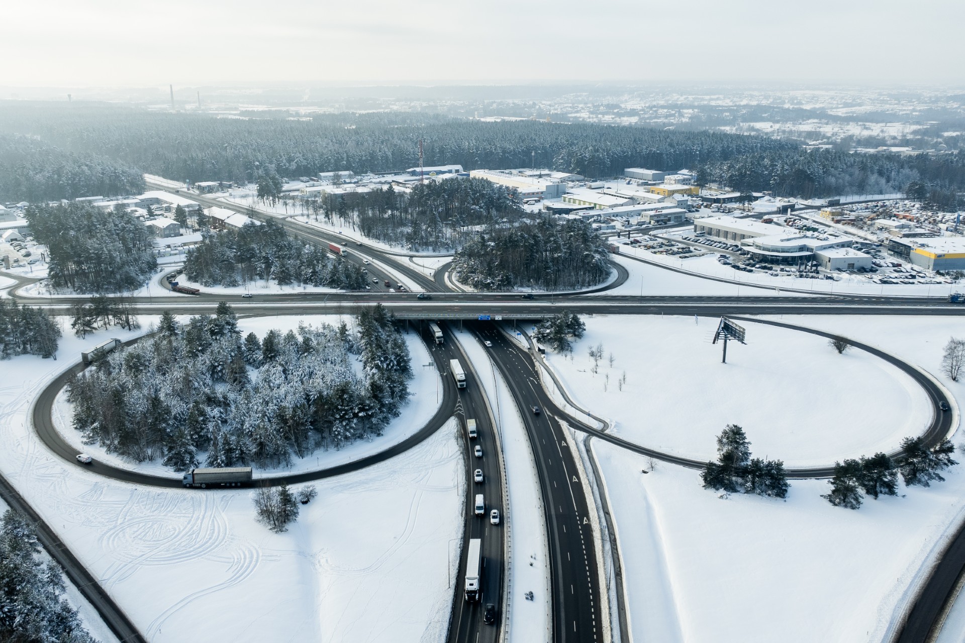Pradedami Gariūnų viaduko rekonstravimo paruošiamieji darbai