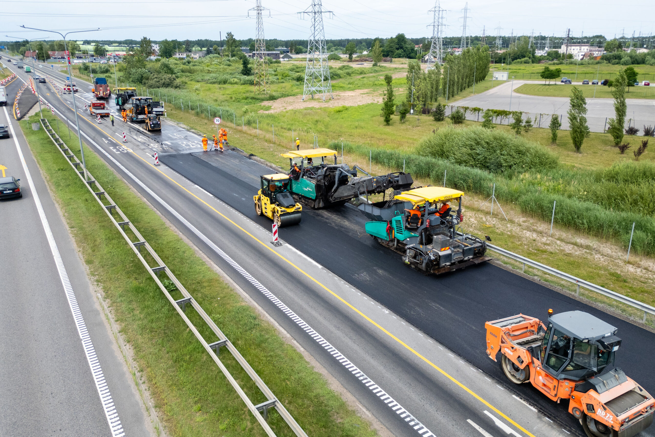 Suklydus vienam – pasekmes jaučia daugelis: „Via Lietuva“ primena, ką būtina žinoti važiuojant remontuojamais kelių ruožais